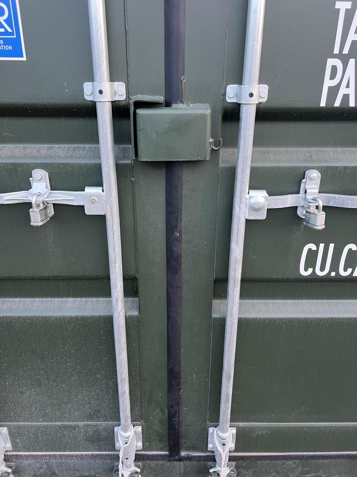 Heavy-duty security lock on container door
